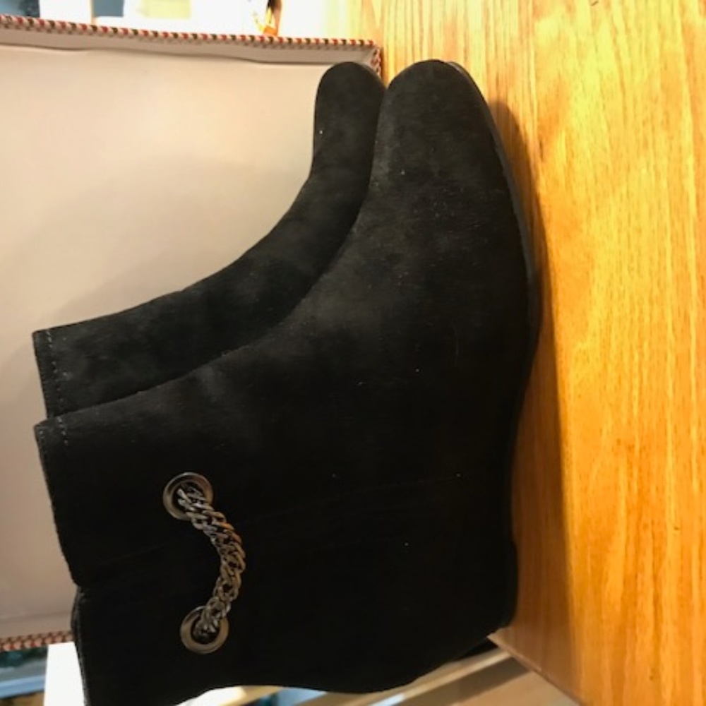 Dress Barn Black boots almost new size 8